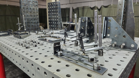 Сварочный 3D стол 1200х800х100 10 мм (шаг 50х50)